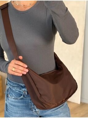 Fablou London LUNA Dark Chocolate water-repellent crossbody bag